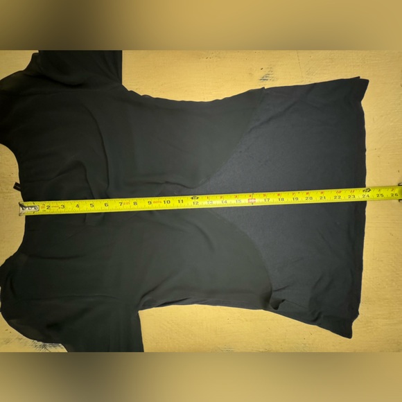 BCBG Top - Picture 7 of 7